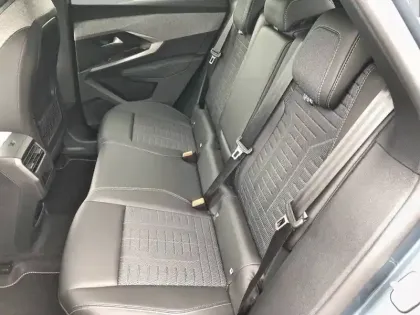 Photo 11 Peugeot 3008  Hybrid 145 e-DCS6
