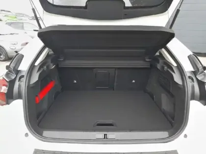 Photo 7 Citroën C4  PureTech 130 S&S EAT8 Shine Pack