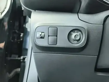 Photo 16 Citroën C3  BlueHDi 100 ch BVM6 Plus