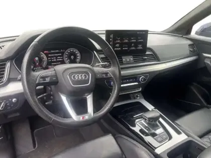 Photo 8 Audi Q5 55 TFSIe 367 S tronic 7 Quattro S line
