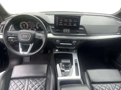 Photo 7 Audi Q5 55 TFSIe 367 S tronic 7 Quattro S line
