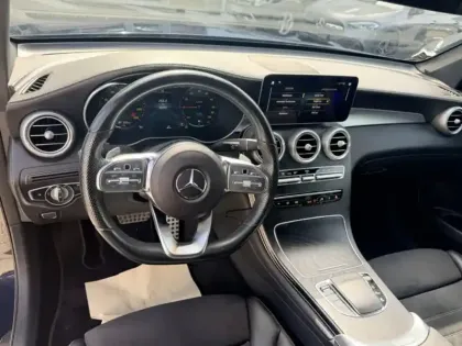 Photo 17 Mercedes GLC  300de 4MATIC Coupé AMG Lin