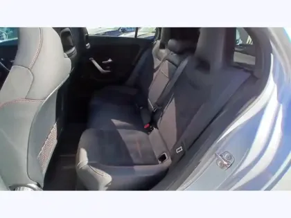 Photo 18 Mercedes Classe A 250 e Hybrid EQ AMG Line