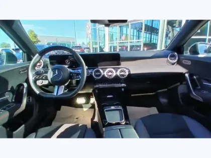 Photo 10 Mercedes Classe A 250 e Hybrid EQ AMG Line