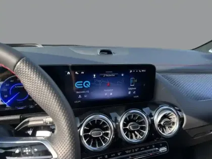 Photo 11 Mercedes EQA 250+