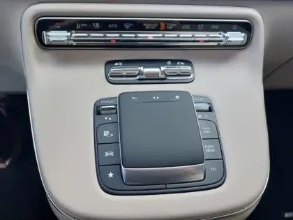 Photo 6 Mercedes CLA V 300 d 4MATIC AMG-LINE Extral