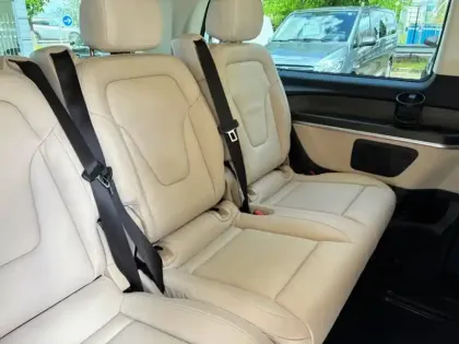 Photo 22 Mercedes CLA V 300 d 4MATIC AMG-LINE Extra-