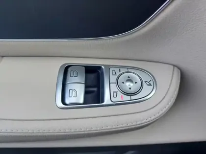 Photo 10 Mercedes CLA V 300 d 4MATIC AMG-LINE Extral