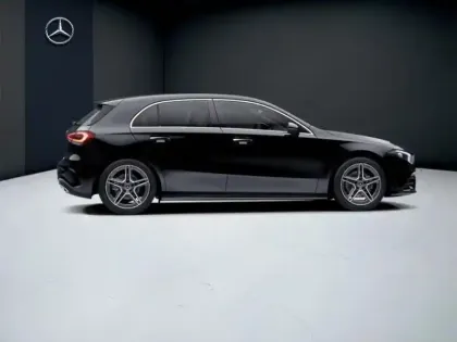 Photo 18 Mercedes Classe A A 200 Compacte