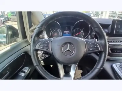 Photo 17 Mercedes CLA V 250 d AVANTGARDE Extra long