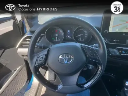 Photo 12 Toyota C-HR  1.8 Hybride 122ch Collection E-CVT