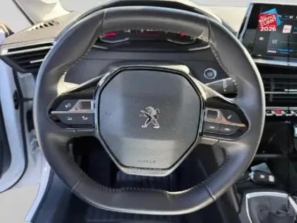 Photo 11 Peugeot 208  1.5 BlueHDi 100ch S&S Active