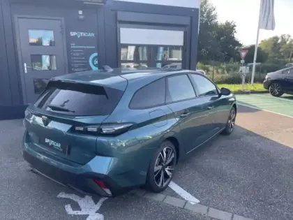 Photo 17 Peugeot 308  SW PHEV 180ch Active Pack e-EAT8