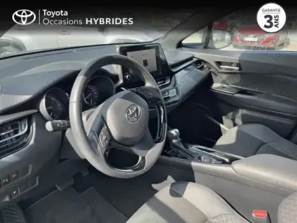 Photo 8 Toyota C-HR  1.8 Hybride 122ch Design E-CVT