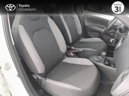 Photo 5 Toyota Aygo  X 1.0 VVT-i 72ch Dynamic S-CVT