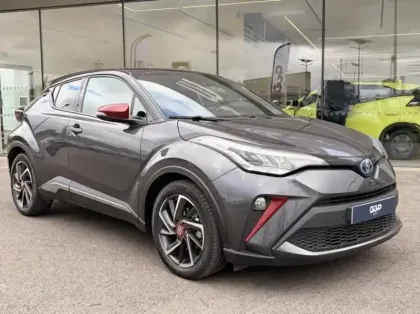 Photo 7 Toyota C-HR  2.0 Hybride 200ch Design NG23