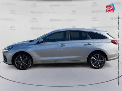 Photo 8 Hyundai I30  SW 1.0 T-GDi 120ch Hybrid 48V Creative DCT-7