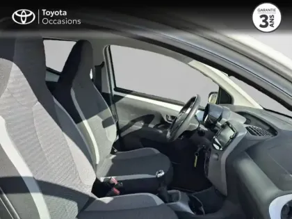 Photo 5 Toyota Aygo  1.0 VVT-i 72ch x-play 5p MY20