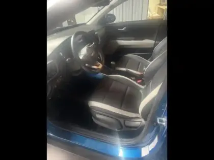 Photo 9 Kia Stonic  1.0 T-GDi 100ch Blue Edition