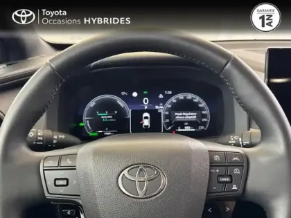 Photo 12 Toyota C-HR  1.8 Hybride 140ch Design MY25