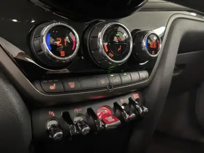 Photo 11 Mini Countryman  Cooper 136ch  Essential BVA7