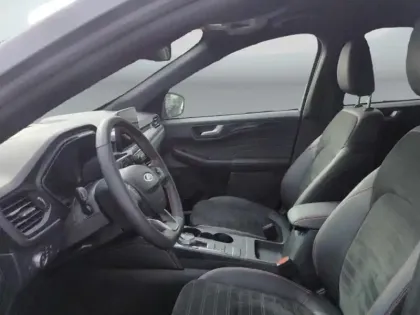 Photo 11 Ford Kuga  2.5 Duratec 190ch FHEV E85 Graphite Tech Edition BVA