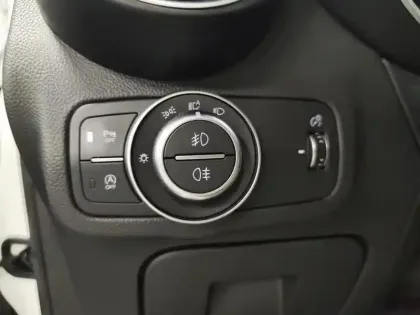 Photo 28 Alfa Romeo Stelvio  2.2 Diesel 190ch Sprint Q4 AT8 MY22