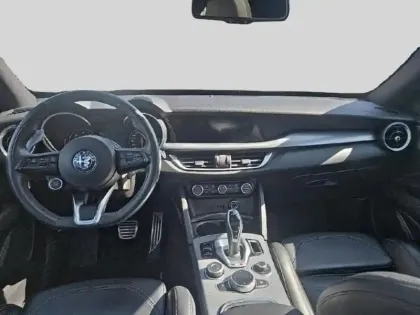 Photo 7 Alfa Romeo Stelvio  2.2 Diesel 190ch Sprint Q4 AT8 MY22