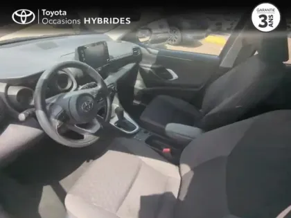 Photo 10 Toyota Yaris  116h Design 5p MY22