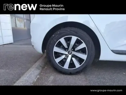 Photo 10 Renault Clio  1.6 E-Tech hybride 145ch Equilibre