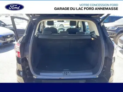 Photo 12 Ford Kuga  2.0 TDCi 150ch Stop&Start Vignale 4x2 Euro6.2