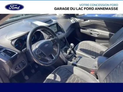 Photo 5 Ford Kuga  2.0 TDCi 150ch Stop&Start Vignale 4x2 Euro6.2