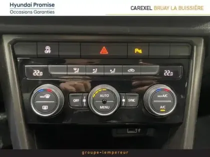 Photo 12 Volkswagen T-roc  1.6 TDI 115ch Lounge Euro6d-T