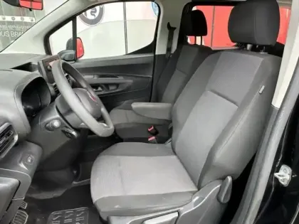 Photo 10 Fiat Doblo  Fg e- COMBI SWB LIVE PACK ZEN