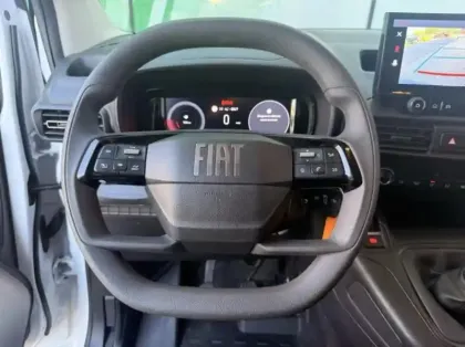 Photo 10 Fiat Doblo  Fg M 650kg BlueHDi 100ch S&S Pack Premium Connect