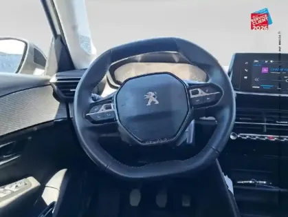 Photo 11 Peugeot 208  1.5 BlueHDi 100ch S&S Active