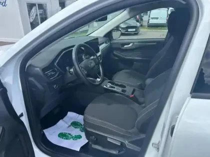 Photo 13 Ford Kuga  2.5 Duratec 180ch Hybrid FlexiFuel Titanium Business Powershift