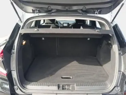 Photo 8 Renault Captur  1.3 TCe 140ch FAP Intens -21