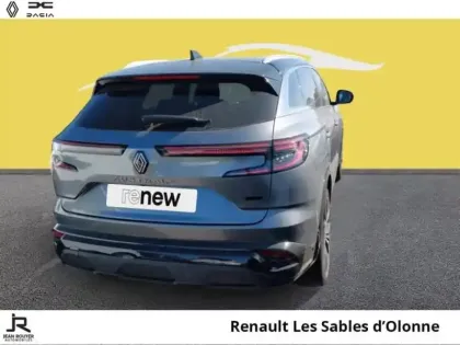 Photo 11 Renault Austral  1.2 E-Tech full hybrid 200ch Iconic