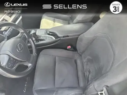 Photo 10 Lexus UX  250h 2WD Premium Edition MY22