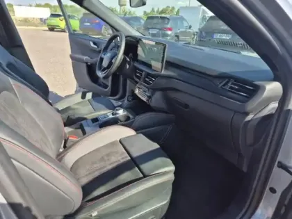 Photo 14 Ford Kuga  2.5 Duratec 180ch Hybrid FlexiFuel ST-Line X Powershift