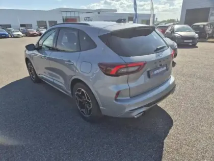Photo 10 Ford Kuga  2.5 Duratec 180ch Hybrid FlexiFuel ST-Line X Powershift