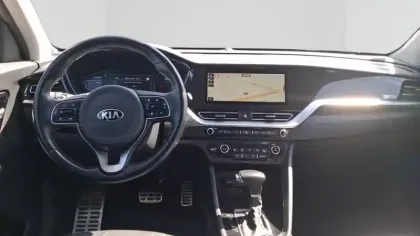 Photo 16 Kia Niro  1.6 GDi Hybride 141 ch DCT6