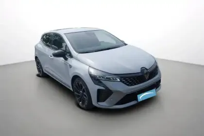 Photo 7 Renault Clio  E-Tech full hybrid 145