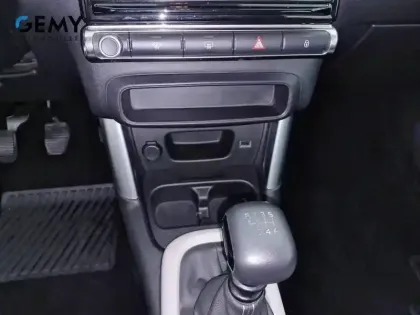 Photo 13 Citroën C3 Aircross  PureTech 110 S&S BVM6