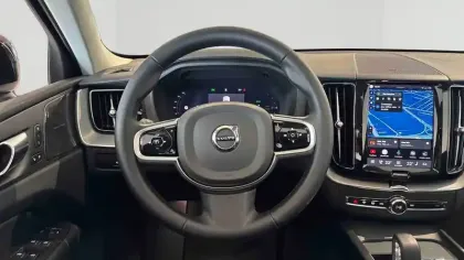 Photo 13 Volvo XC60  T6 AWD Hybride rechargeable 253 ch+145 ch Geartronic 8
