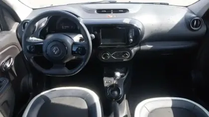 Photo 8 Renault Twingo  III Achat Intégral - 21