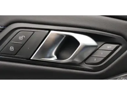 Photo 10 BMW Serie 3 330e xDrive 292 ch BVA8