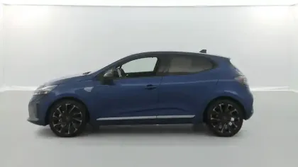 Photo 10 Renault Clio  E-Tech full hybrid 145