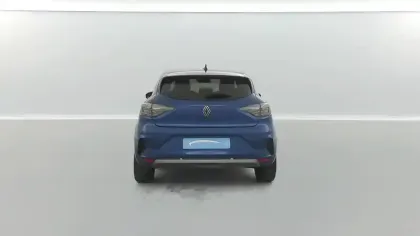 Photo 12 Renault Clio  E-Tech full hybrid 145